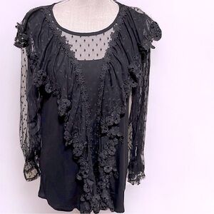 Kate & Mallory black Victorian lace top , sz med.